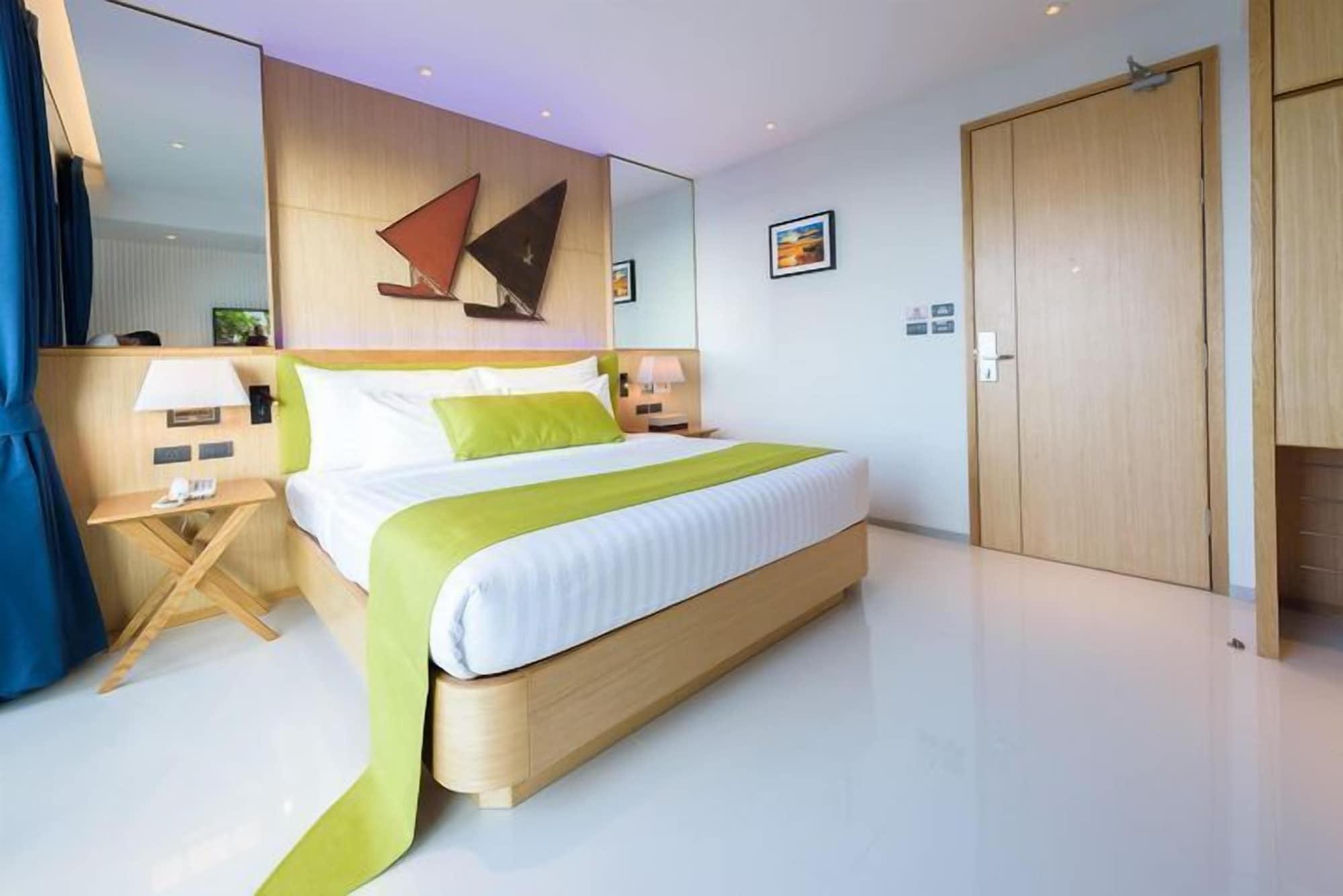 Deep Blue Z10 Hotel Pattaya Exterior foto
