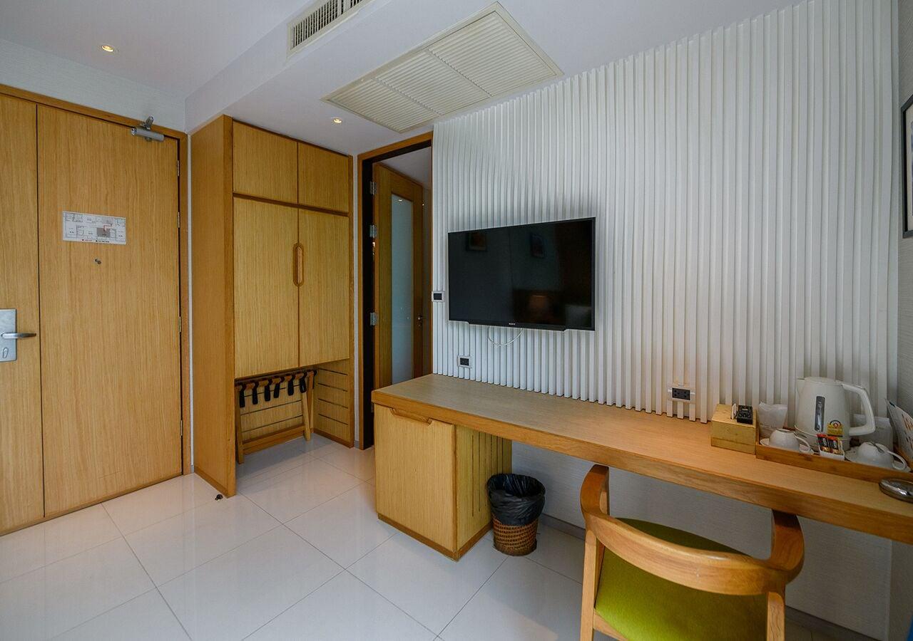 Deep Blue Z10 Hotel Pattaya Exterior foto