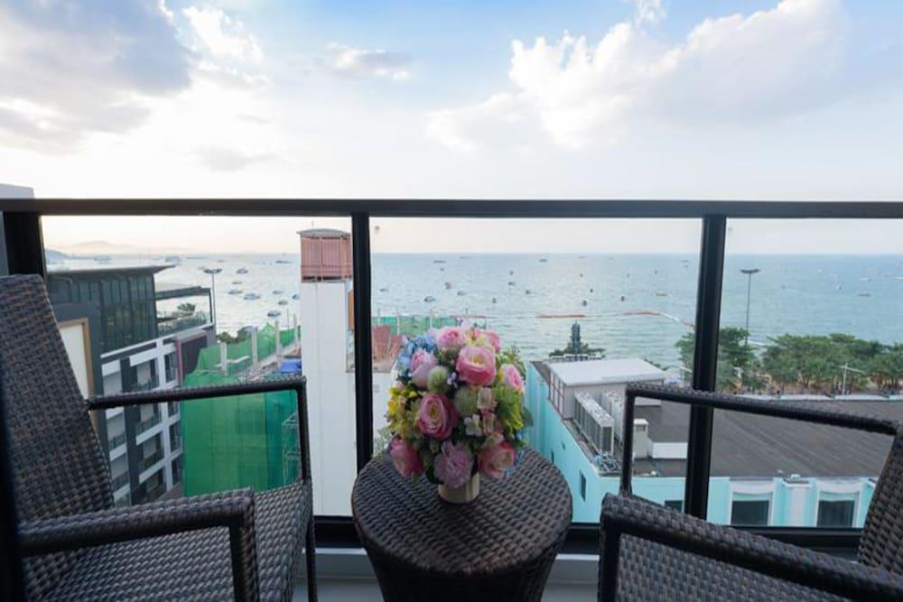 Deep Blue Z10 Hotel Pattaya Exterior foto