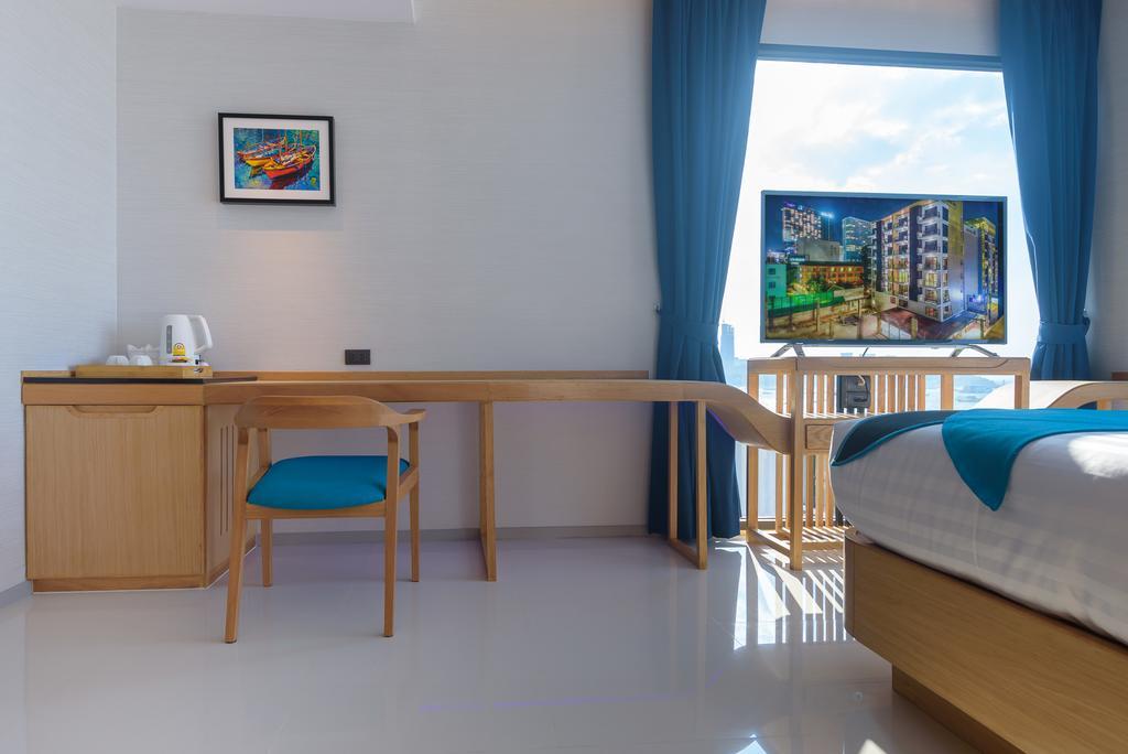 Deep Blue Z10 Hotel Pattaya Exterior foto